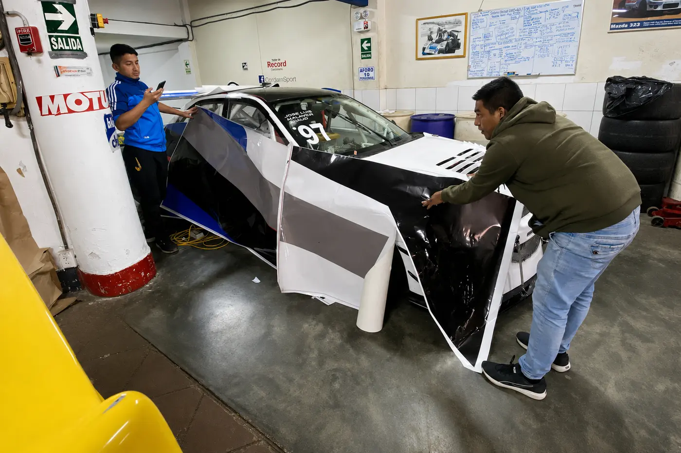 Vehicle graphics project
